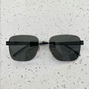 ‼️NWT‼️ UNISEX Saint Laurent SL M55 Sunglasses